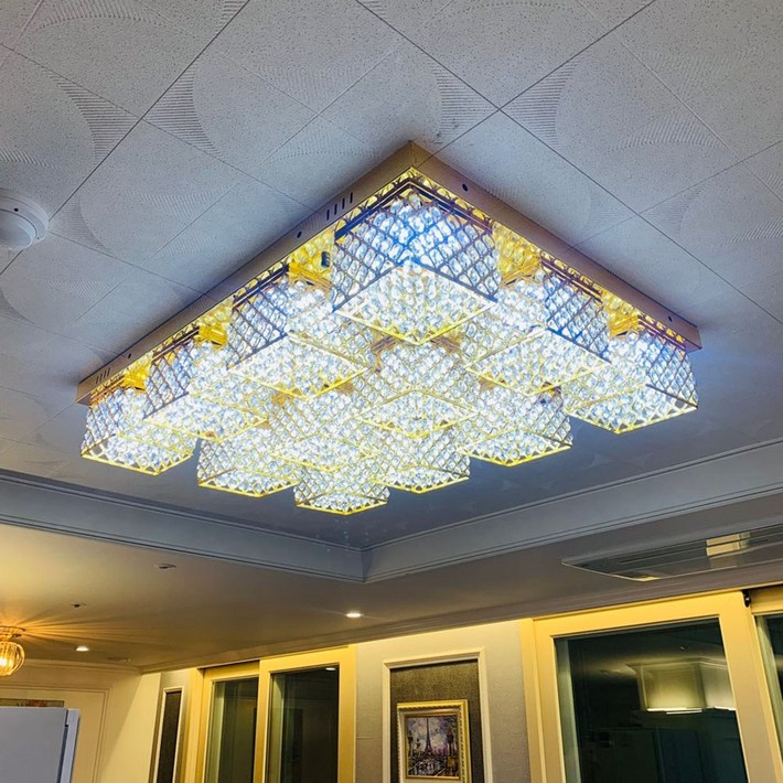 LED 거실등 골드 큐브 168W 고급 조명 LED 거실등 골드 큐브 168W 고급 조명