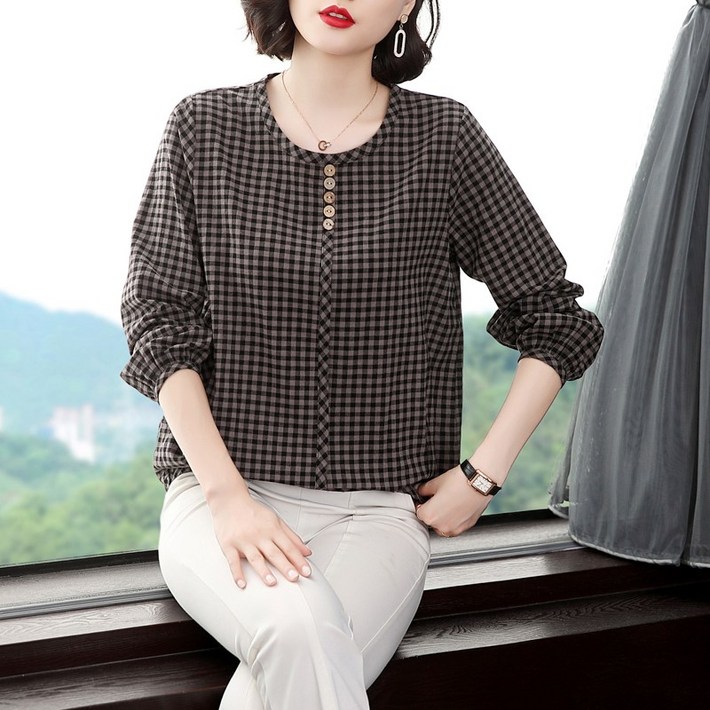 채윤러브 chaeyoon love 봄 가을 중년여성 40대 긴팔 면 체크 라운드넥 티셔츠