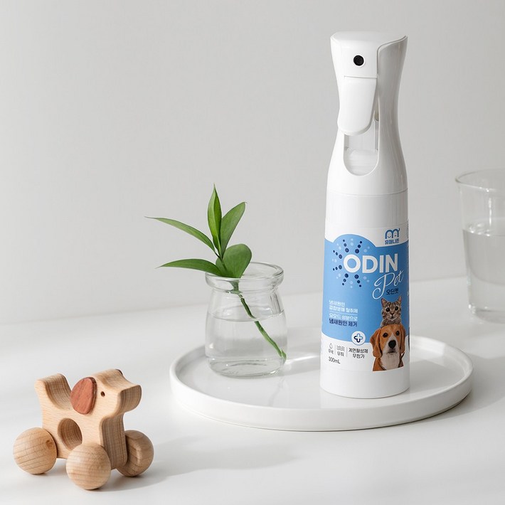 탈취제 미국 아마존 판매 1위 동일성분 휴매니존 오딘펫 강아지 고양이 모래 소취제 소변 오줌 배변냄새 제거 스프레이, 1개, 300ml