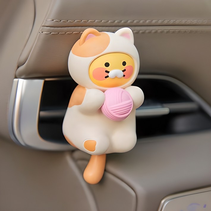 카카오프렌즈 냥냥고양이 춘식이 차량용방향제 캐릭터 송풍구형 피규어 디퓨져 새차선물 귀여운차량용품