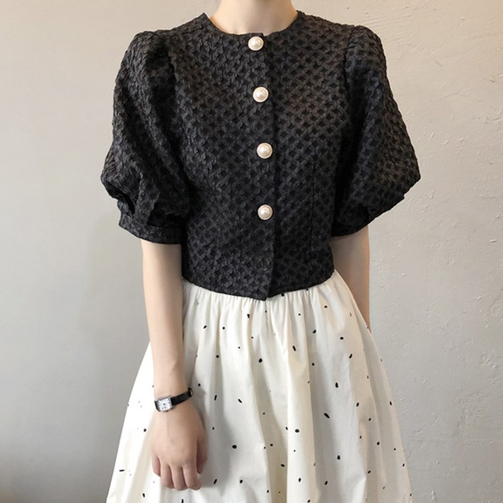 50시즌오프 한정수량세일 메이킹유 소매퍼프 진주 버튼 575마레트블라우스