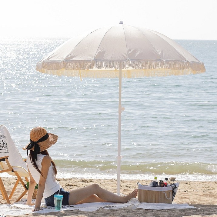 케이가든 비치 감성 태슬 파라솔