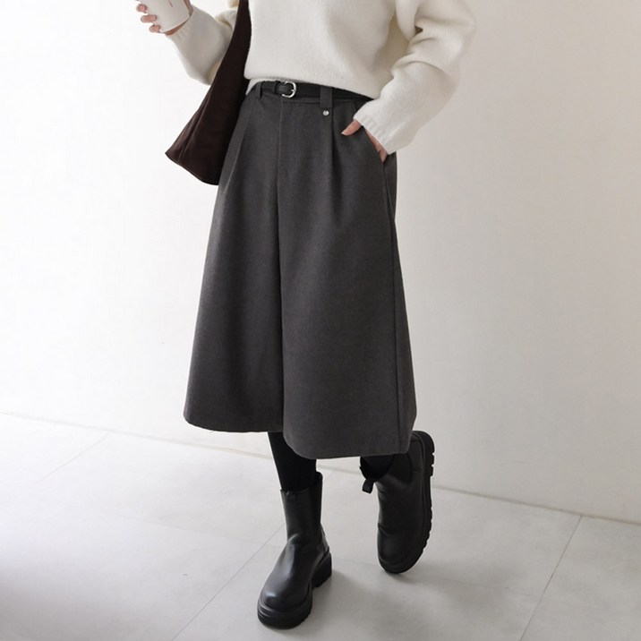 데일리앤 플린트 뒷밴딩 7부 울 모직 큐롯 팬츠 여자 와이드 핀턱 슬랙스 가을 겨울 바지