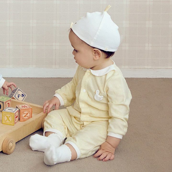 아가방 NC부산대점 2025가을신상 고급스럽고 편안한 디자인 쵝오 이보다 더이쁠수없다 리코수플레우주복