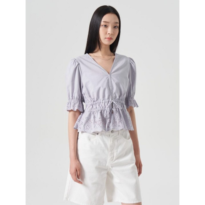 에잇세컨즈 8 Seconds 8SECONDS 펀칭 자수 반소매 블라우스 스카이블루 324565LY5Q 324565LY5Q 220844