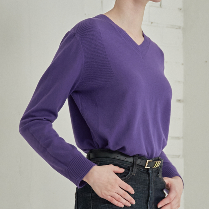 르니앤맥코이 옆트임 데일리 베이직 브이넥 니트 MK11KN308FJY 2413191