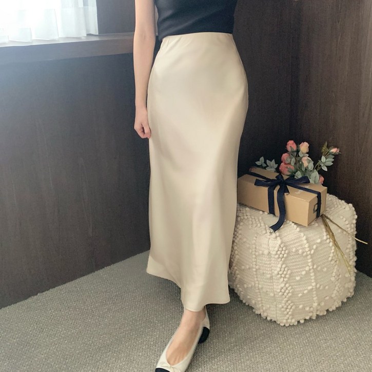 하이로나 머메이드 새틴 스커트 밴딩 실크 하이로나 머메이드 새틴 스커트 밴딩 실크