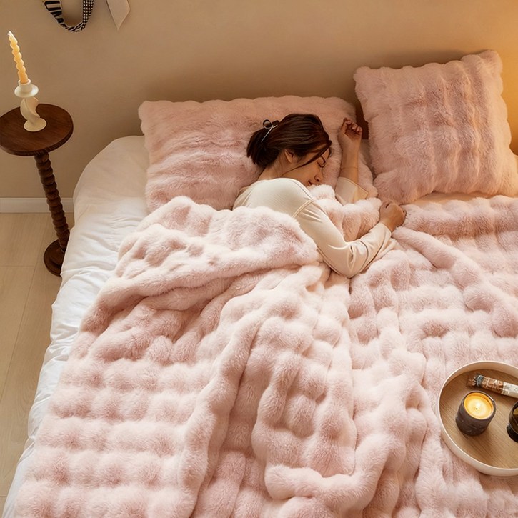 LareinaT 극세사담요 인조 토끼털 블랭킷 양면 담요 겨울용