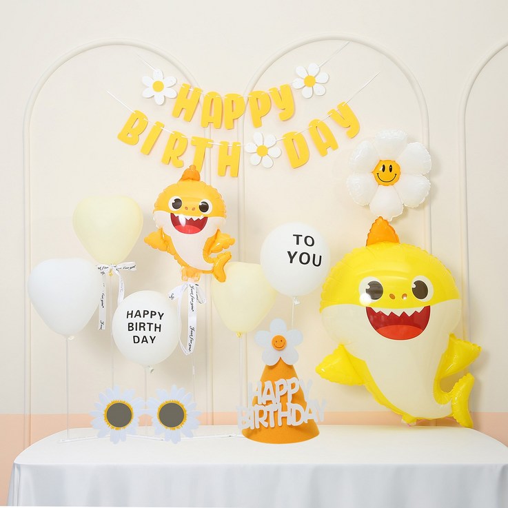 피앤비유니티프리핏 데이지 생일풍선 스탠드세트가랜드형 안경모자포함 피앤비유니티프리핏 데이지 생일풍선 스탠드세트가랜드형 안경모자포함