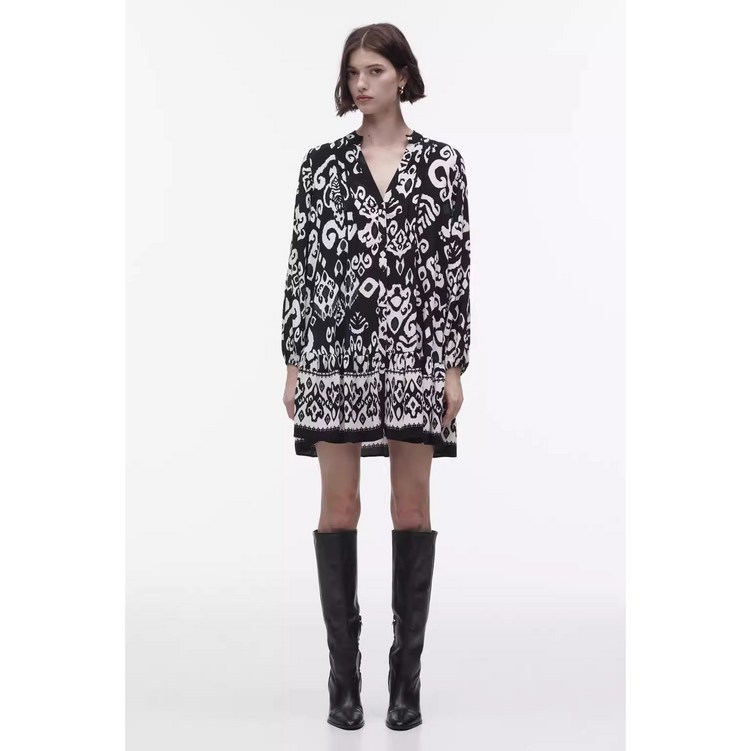 ZARA 자라 패턴 쇼트 원피스 ZARA 자라 패턴 쇼트 원피스