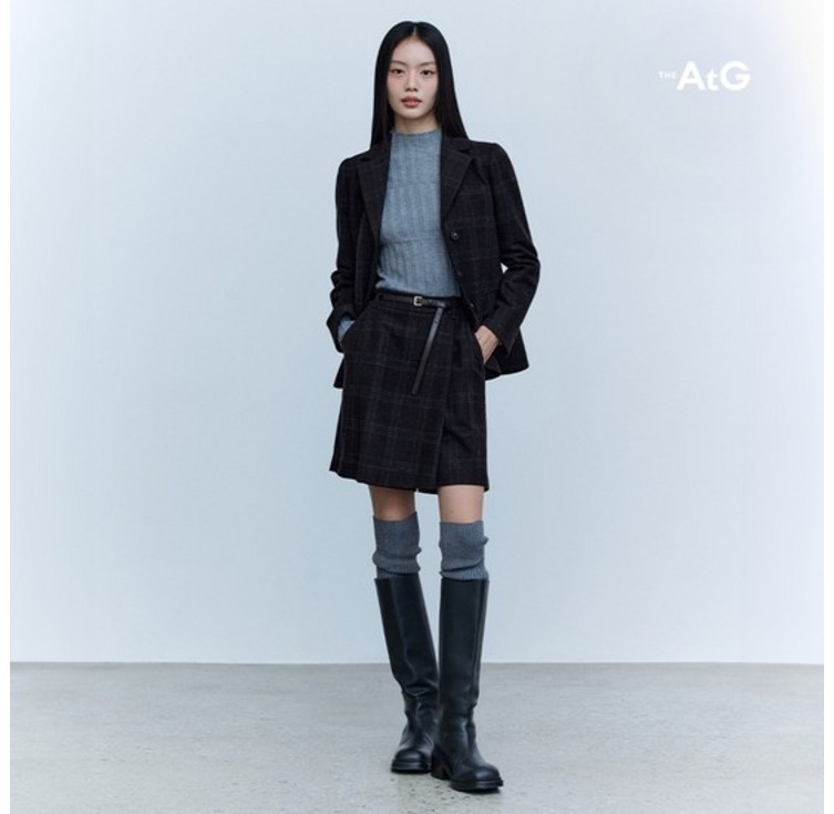 The AtG 더엣지 24FW 울혼방 체크 스커트 팬츠 벨트